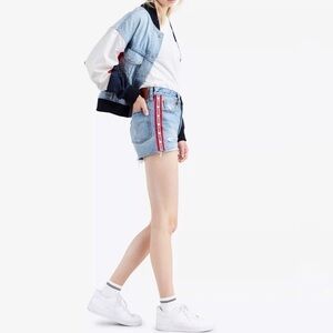 Levi's Shorts NWT 501 Logo Stripe Blue Denim Jean Shorts New 30